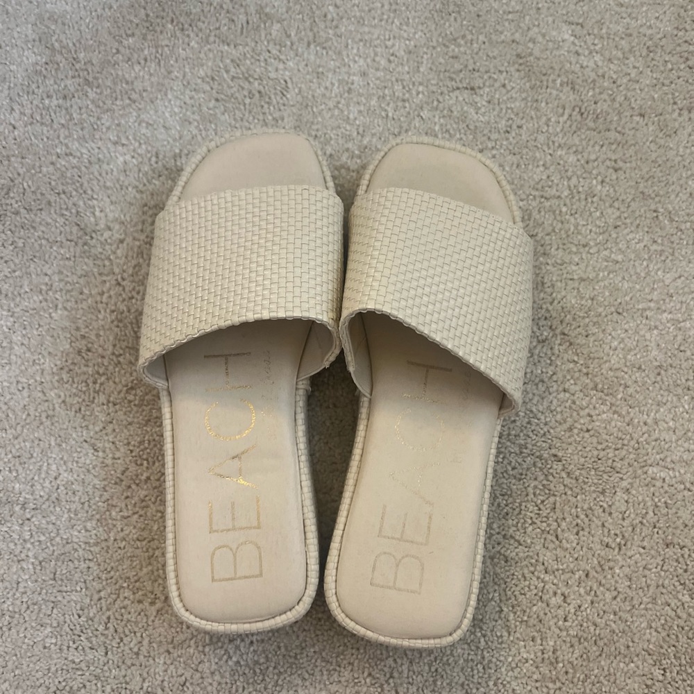 Beach platform sandals!